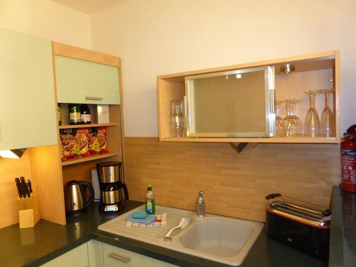 Ferienwohnung Goethe, 2 Schlafzimmer, Nähe Zentrum&Uni, ruhig, free Wifi, kostenloses Parken, Erdgeschoss Jena Exterior foto